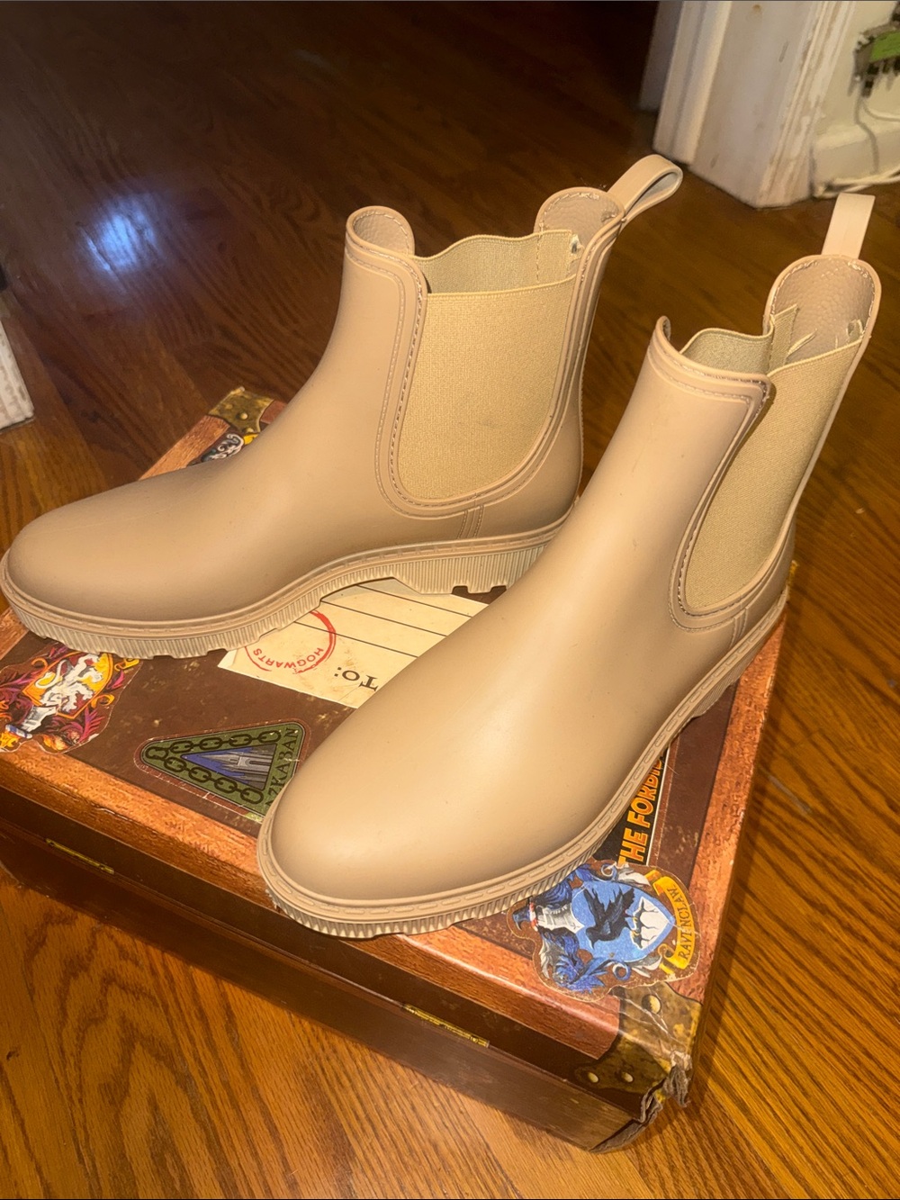 Women's Chelsea Rain Boots in Beige Tan